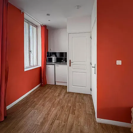 Chic N2 Avec Jacuzzi Apartamento