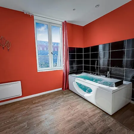 Chic N2 Avec Jacuzzi & Projecteur Apartment *