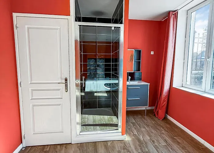 Chic N2 Avec Jacuzzi Apartment